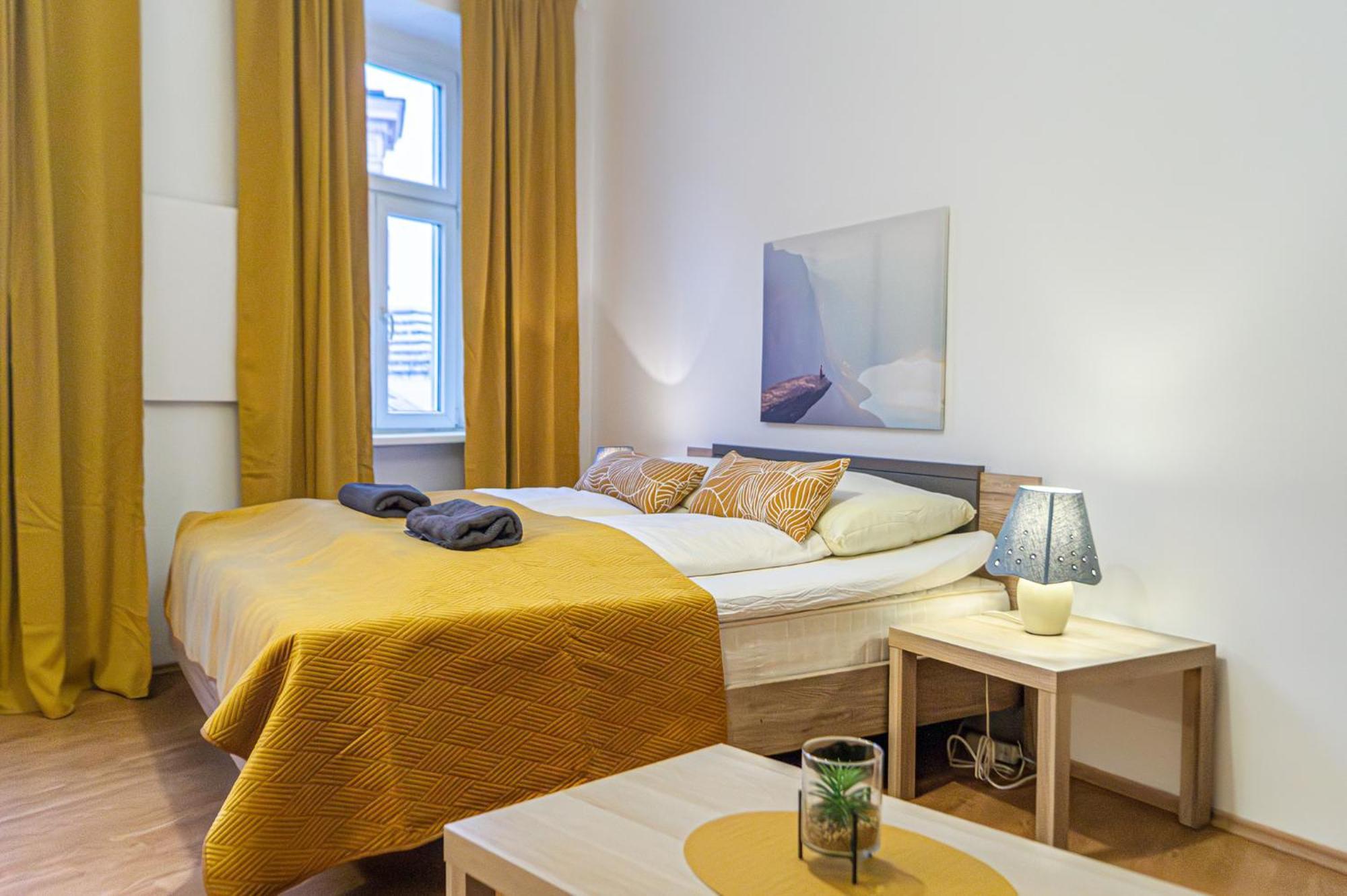 Apartment Chic 1br Well Connected To The Whole Wien