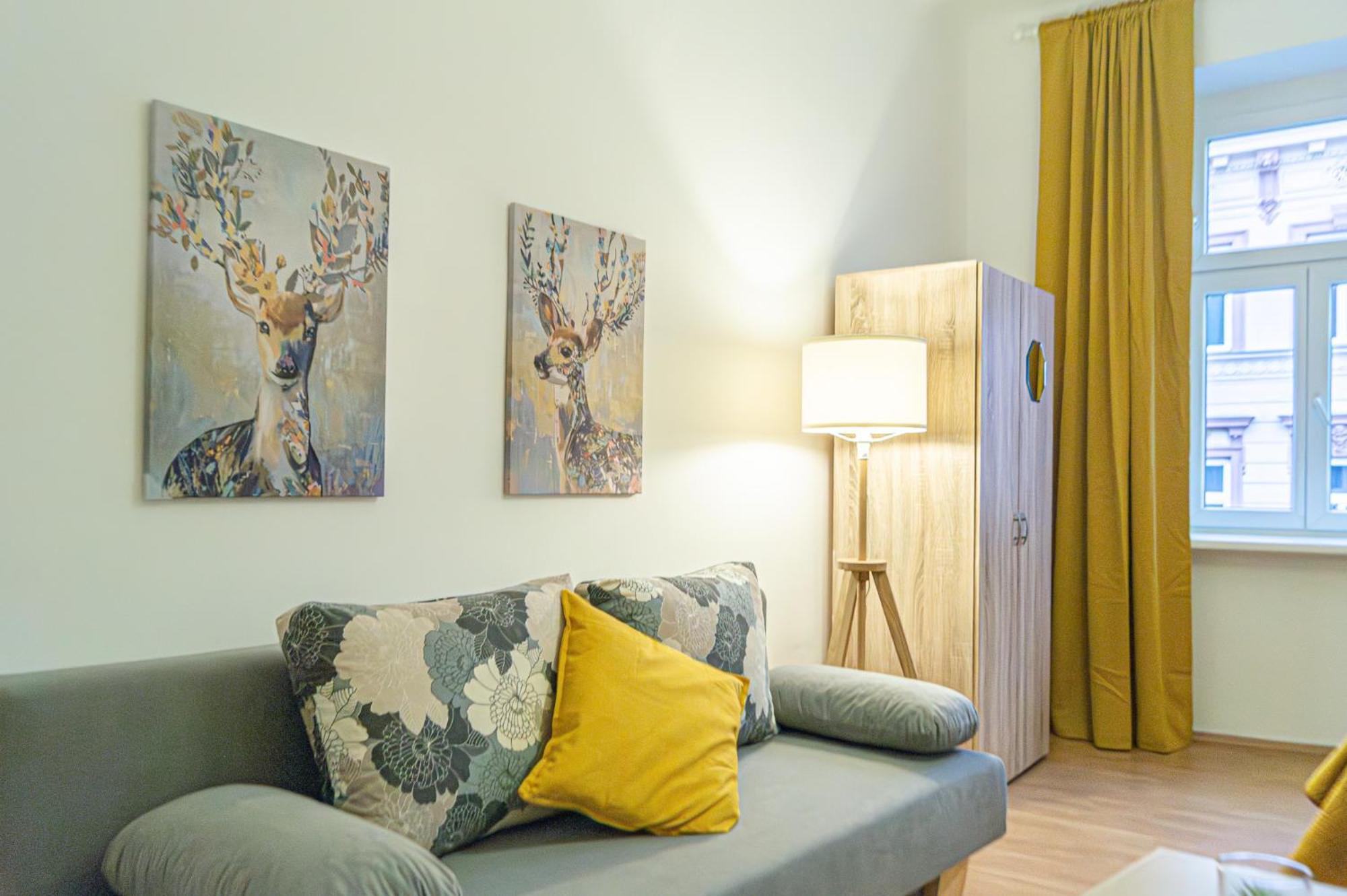 Chic 1br Well Connected To The Whole Apartment Wien