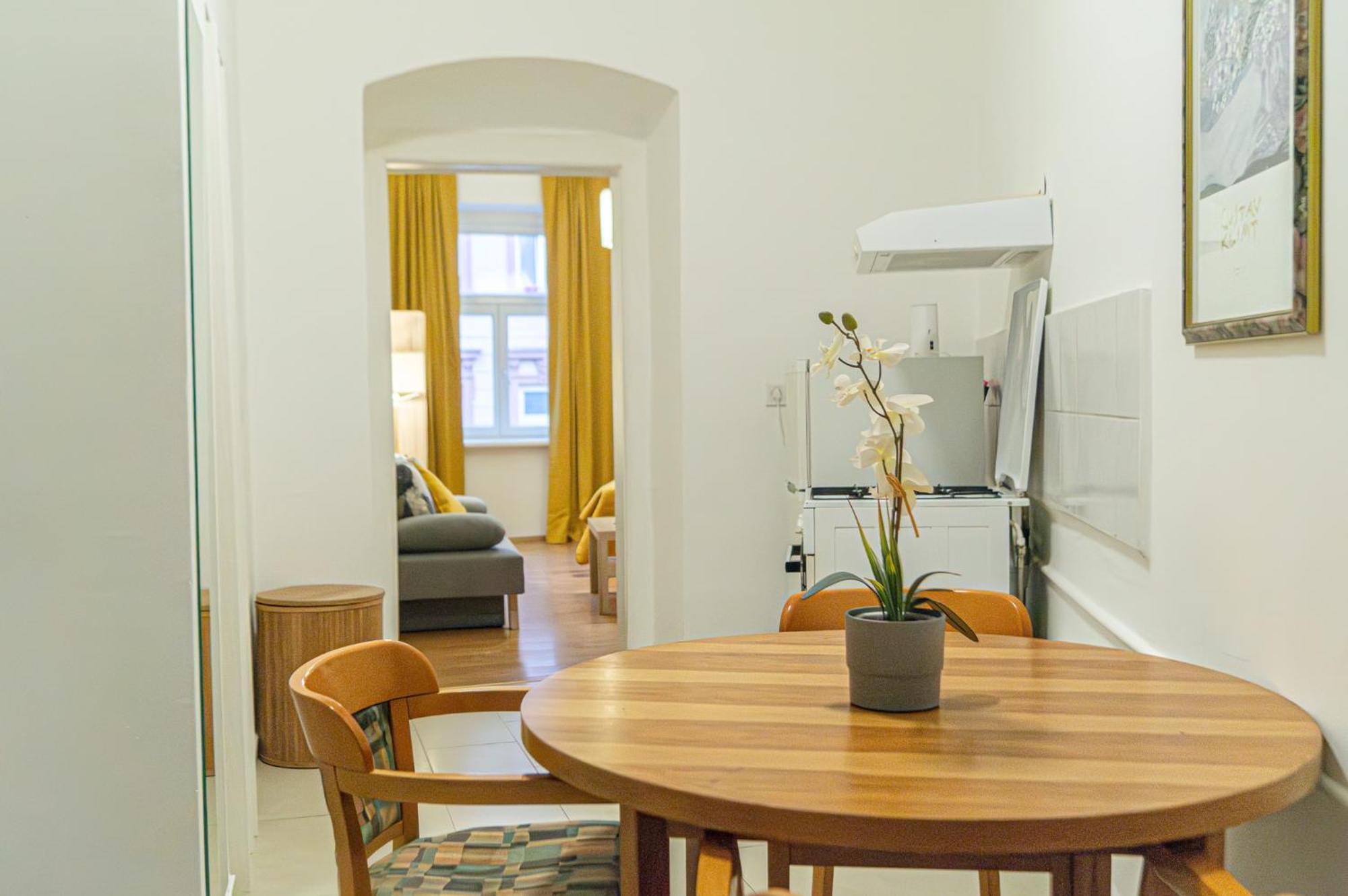 Chic 1br Well Connected To The Whole * Wien